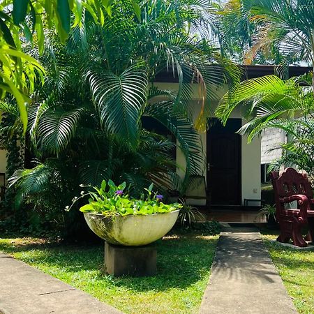 Lal Home Stay Sigiriya Eksteriør billede