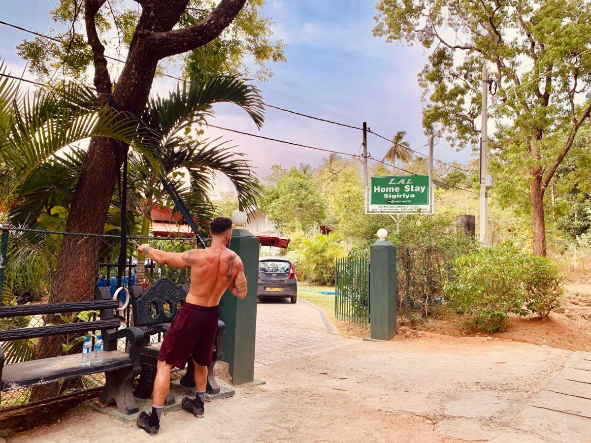 Lal Home Stay Sigiriya Eksteriør billede