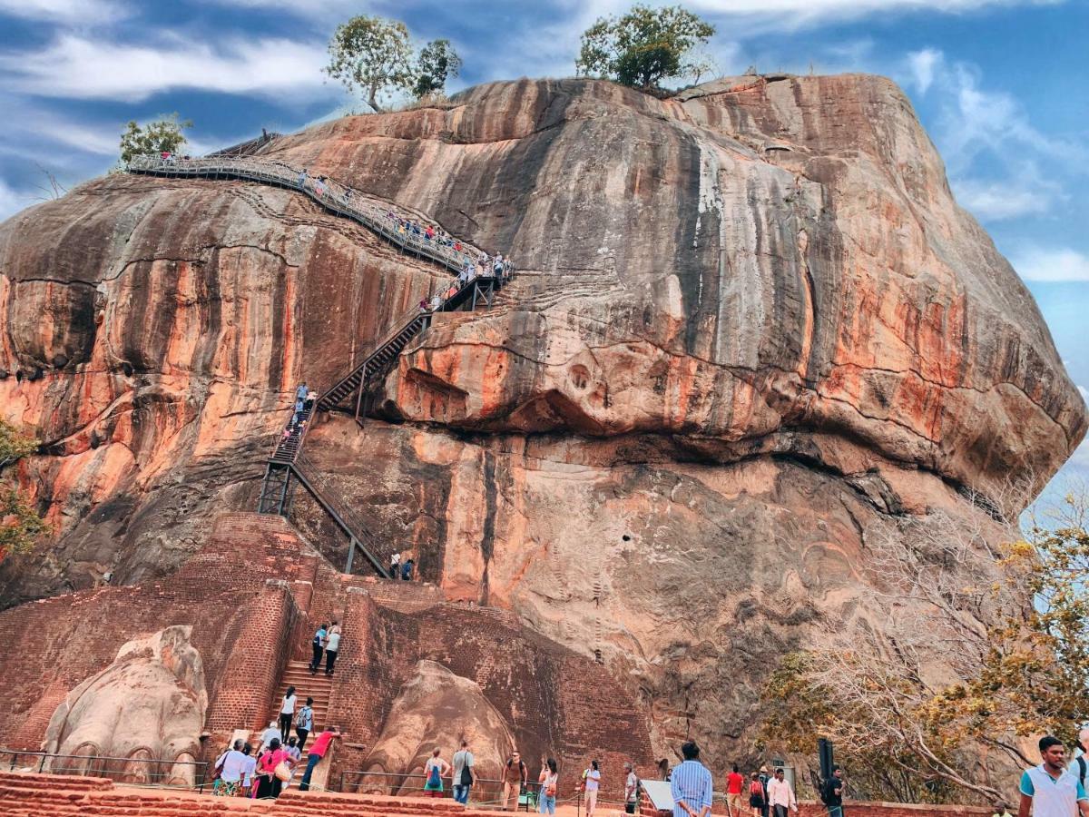 Lal Home Stay Sigiriya Eksteriør billede